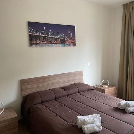 Trastevere B&D Rooms Рим Экстерьер фото