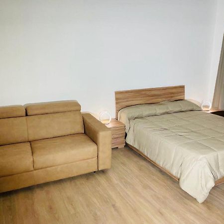 Trastevere B&D Rooms Рим Экстерьер фото