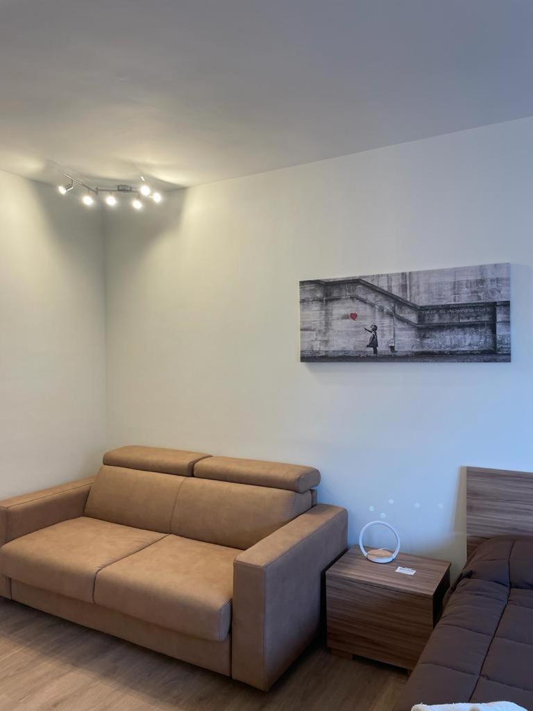 Trastevere B&D Rooms Рим Экстерьер фото